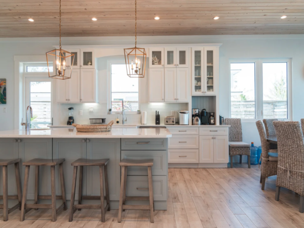 Luxurious Beachfront Villa in Little Exuma - 4-Bedroom Getaway